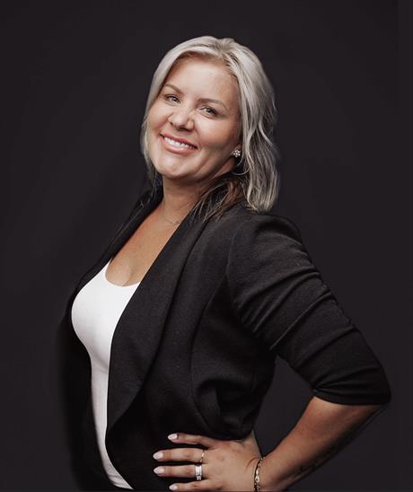 Meet Danelle Neudecker